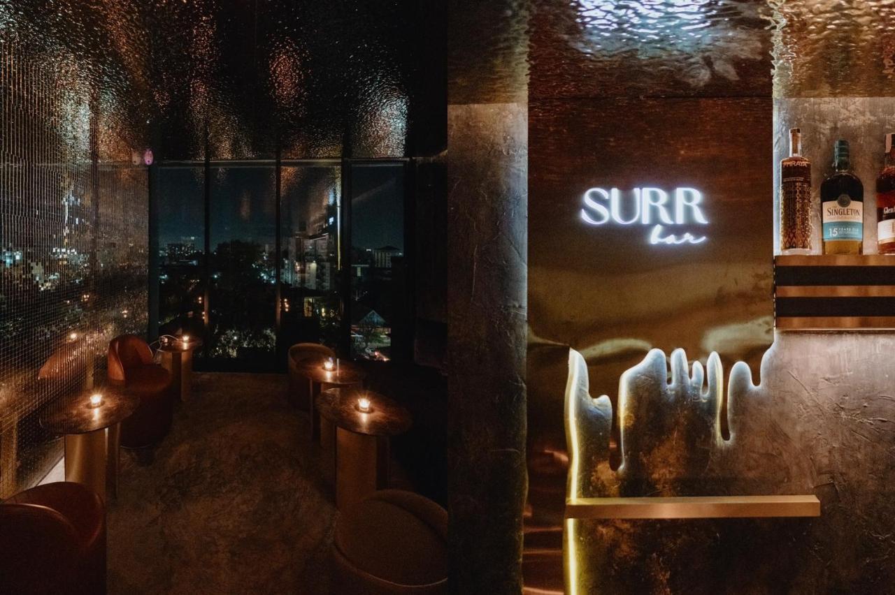 Art Mai Gallery Nimman Hotel Chiang Mai Zewnętrze zdjęcie SURR Restaurant